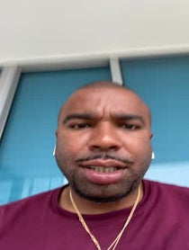 Poster for Gift video from Nore