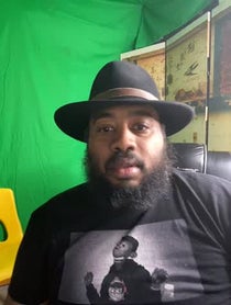 Poster for Announcement video from Queenzflip