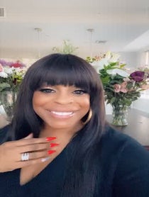 Poster for Holiday video from Niecy Nash