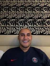Poster for Gift video from Keylor Navas