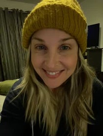 Poster for Announcement video from Sunny Sweeney
