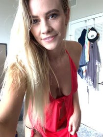 Poster for Autres video from Addie Andrews