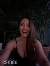 Poster for Intro video video from Candice Kumai