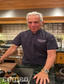 Poster for Intro video video from Geoffrey Zakarian