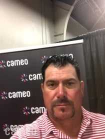 Poster for Intro video video from Benji Gil