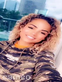 Poster for Intro video video from Halle Calhoun