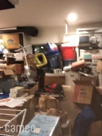 Poster for Intro video video from Henry Phillips