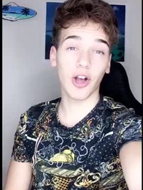 Poster for Intro video video from Zz