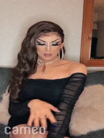 Poster for Intro video video from Carmen Getit