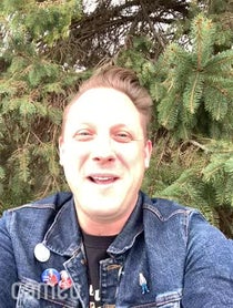 Poster for Intro video video from “The Geocaching Vlogger”