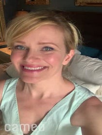 Poster for Intro video video from Nicholle Tom